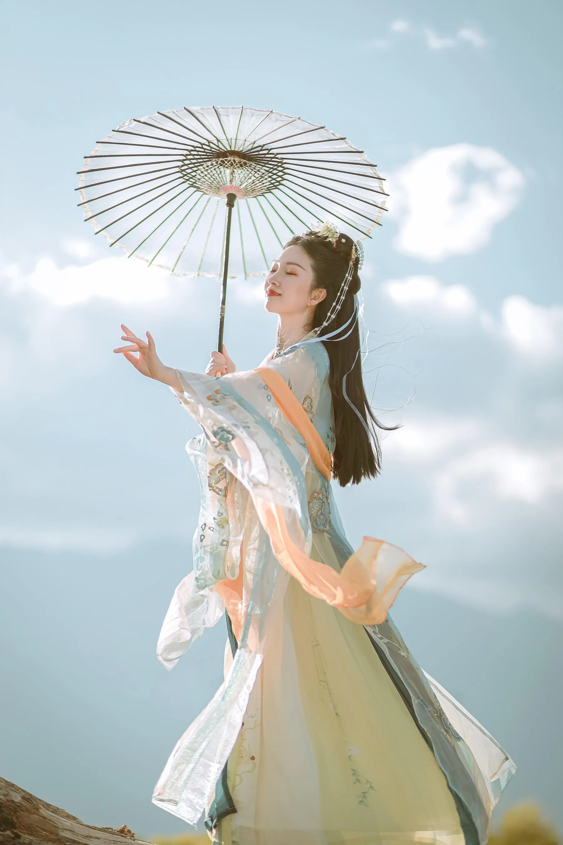 [YITUYU艺图语]2022.02.05 玉肌伴轻风 阿兰 [24P]插图6